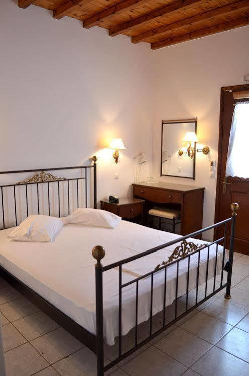 Nisiotiko House In Tinos Near The Beach Agios Ioannis  Extérieur photo